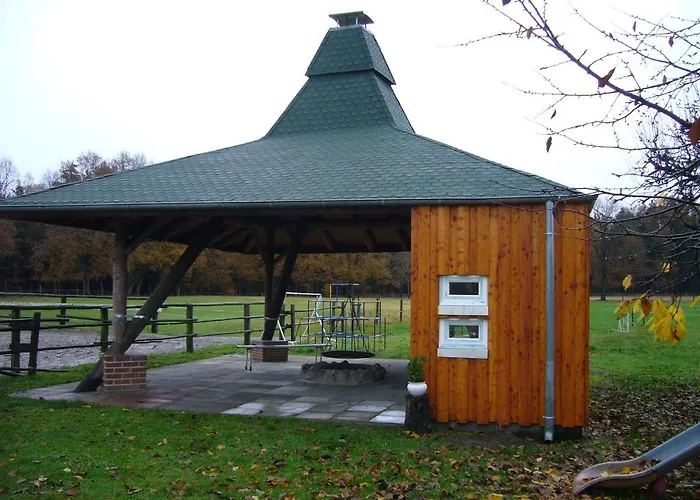 펜션 Drewes Ranch 비첸도프